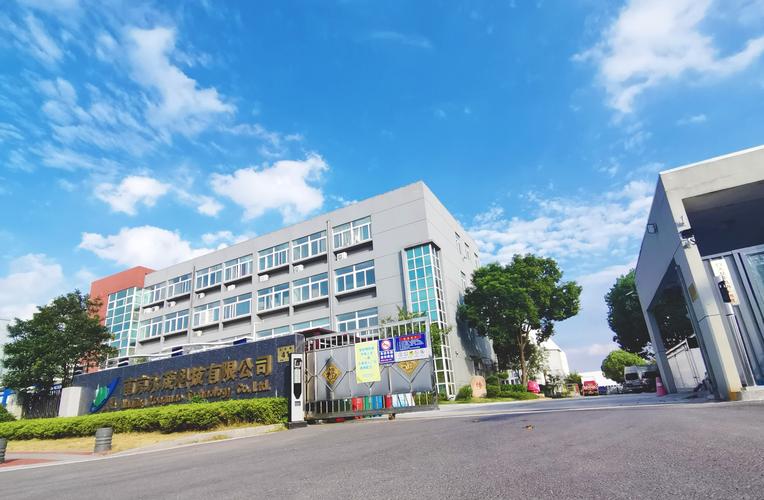 以专业铸造品质，以服务引领未来——记一家家具企业的发展之路